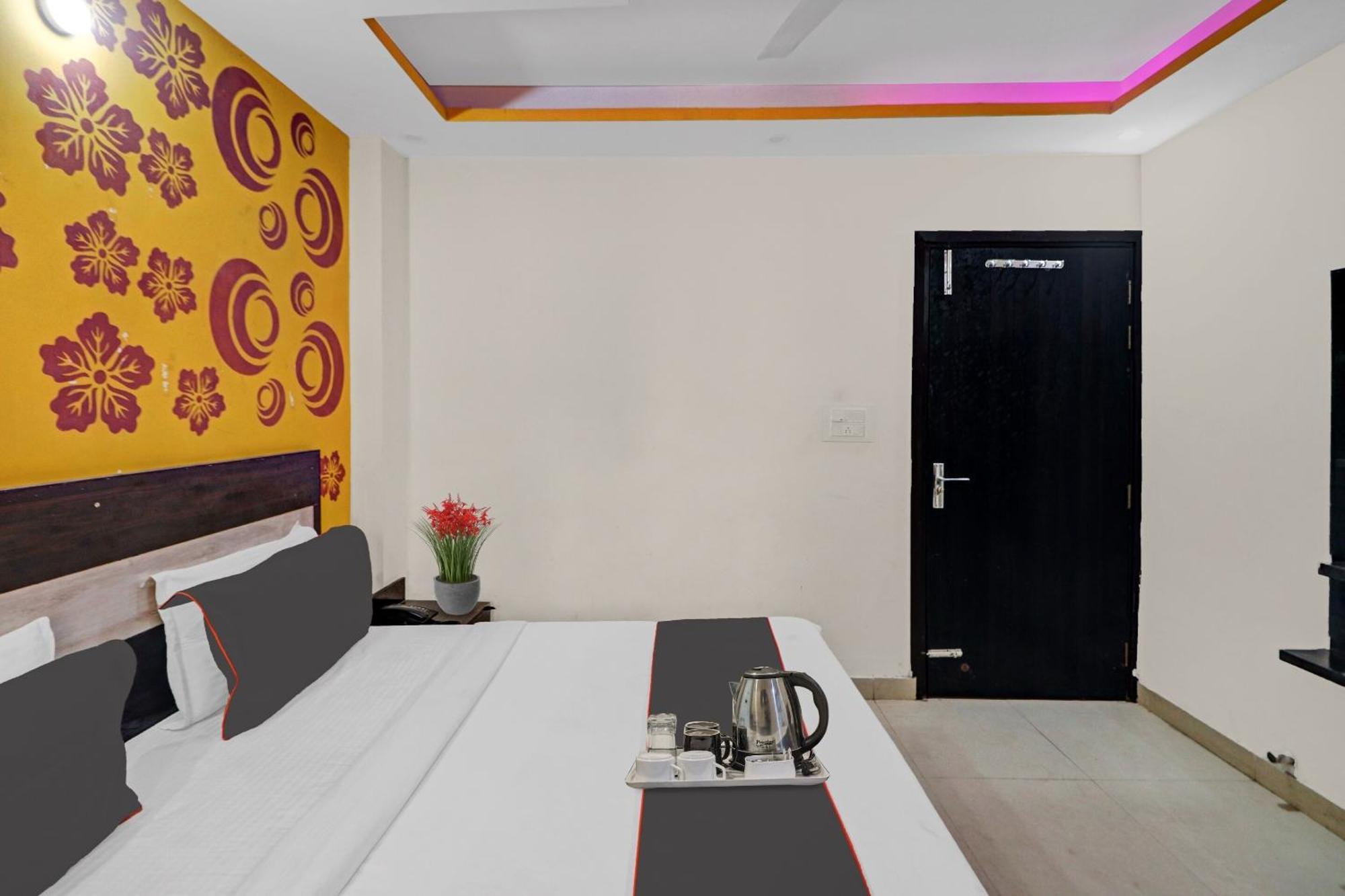 O Lotus Hotel 3*